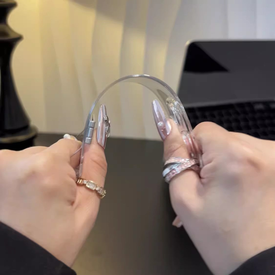 Ultra Thin Frameless Clear Bracket Case for iPhone