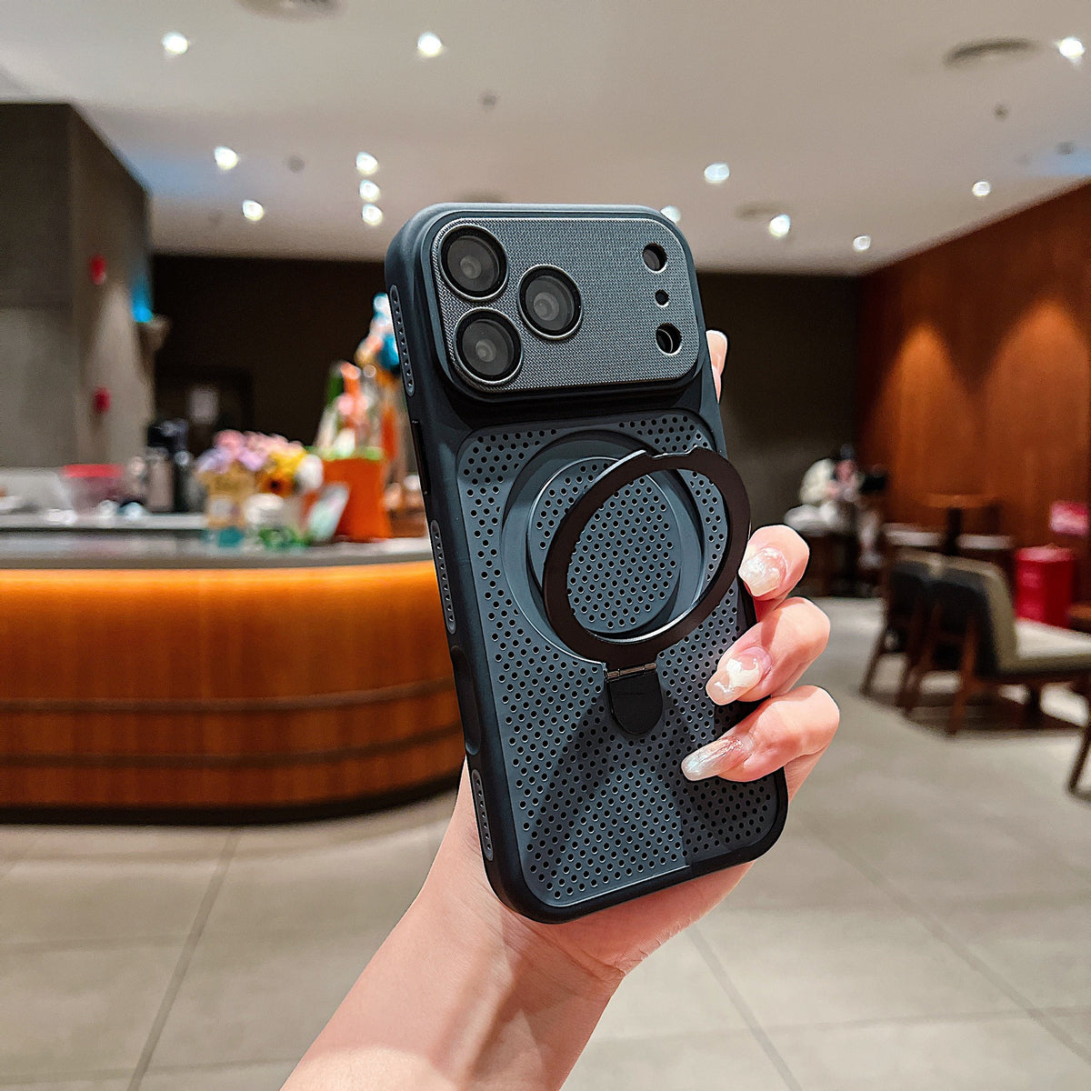 Cooling Mesh Stand Case for iPhone